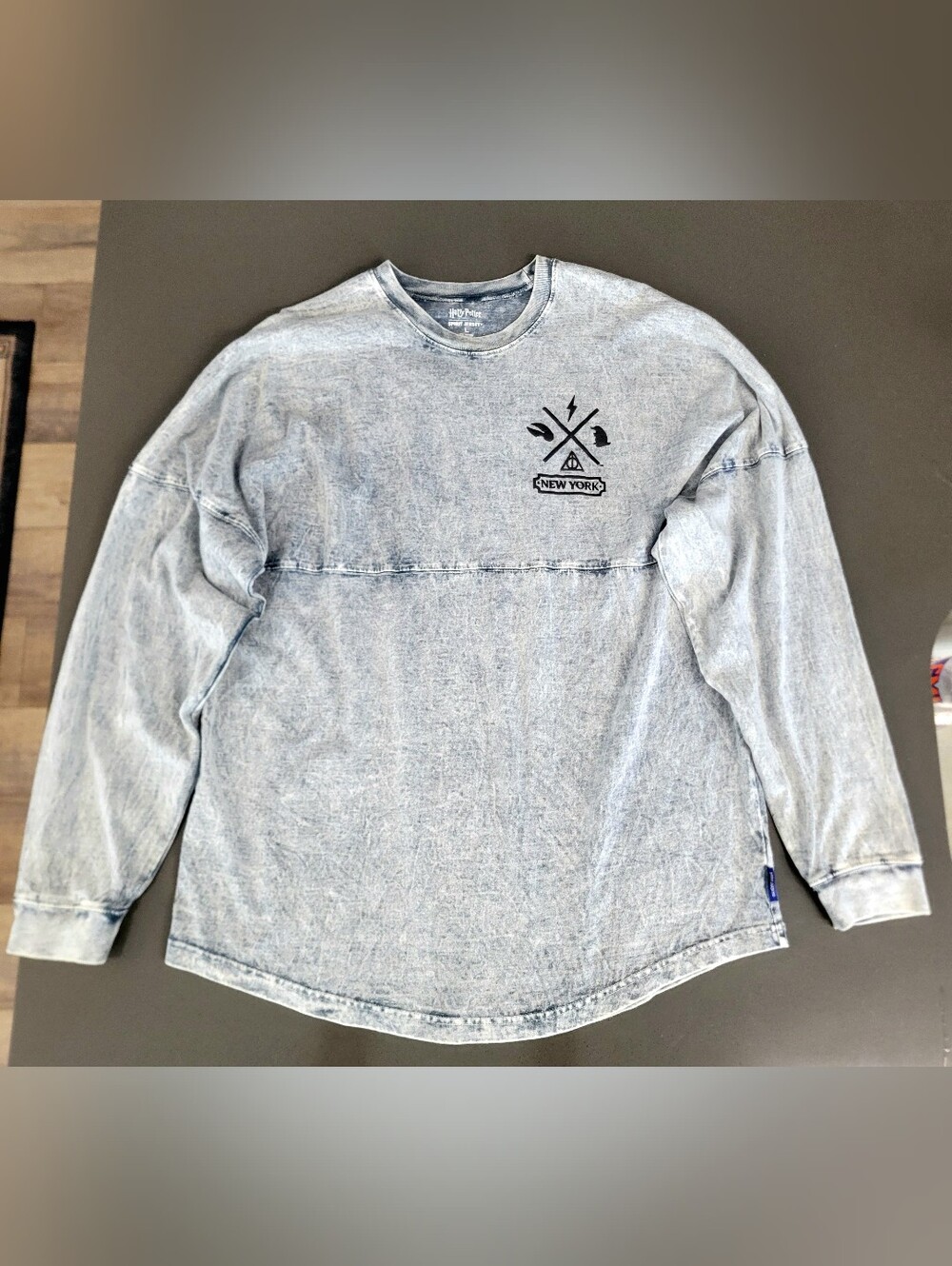 Harry Potter NYC Flagship Exclusive Spirit Jersey Gray Mineral Wash Size L Puff